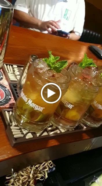 Cafe Triskel — Videos