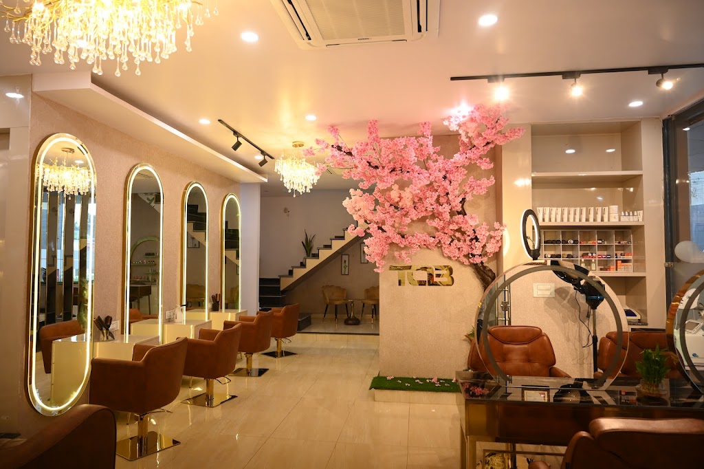 Tob Unisex Salon Academy Bridal Makeup