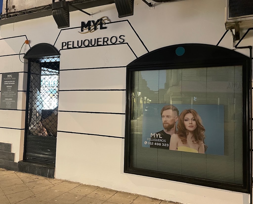 Myl Peluqueros — Exterior