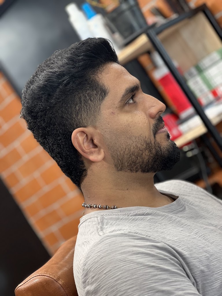 La Mode Unisex Salon Artistry