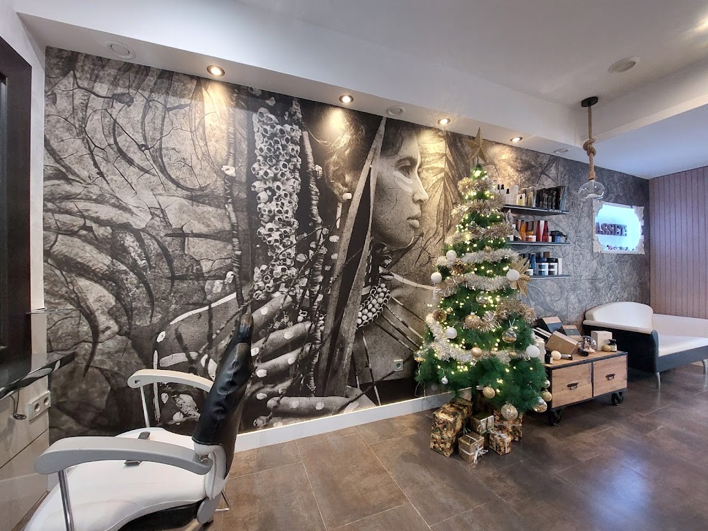 GASSET ESTILISTAS BARBER & ESTETICA — Interior