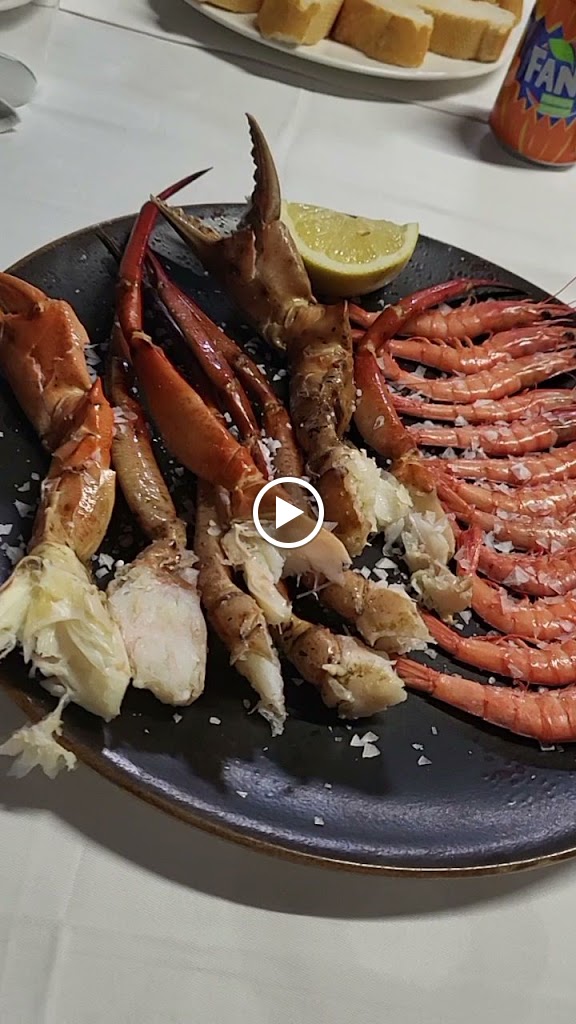 Neo Bodega El Quijote. — Videos