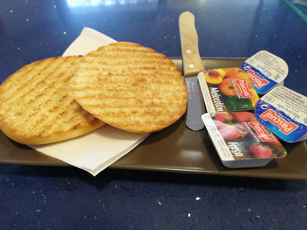 BLAT I CAFE II BAR CAFETERIA — Comida y bebida