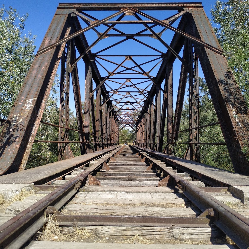 Puente de hierro (antigua via ferroviaria Ariza)