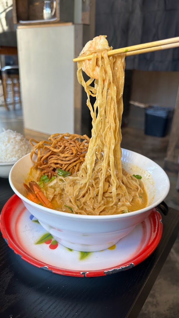 Thai House Street Eats