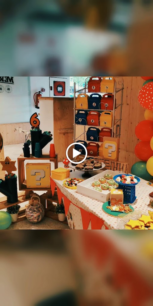 Kafe MerkaTo — Videos