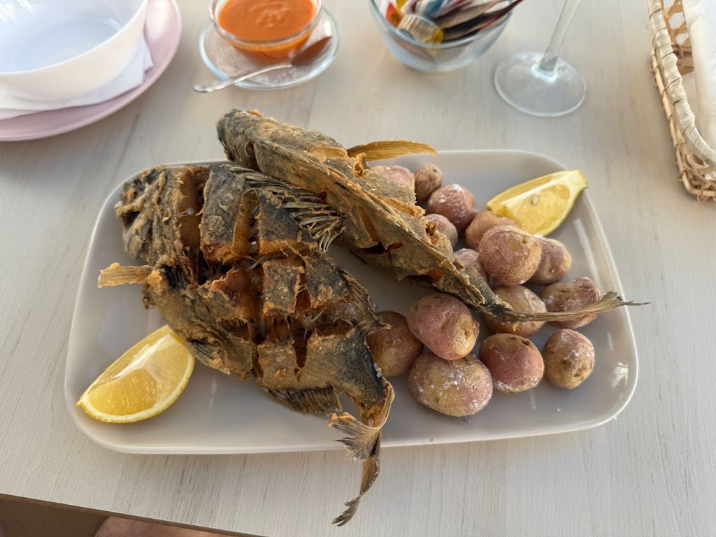 NACOR'S KIOSKO — Comida y bebida