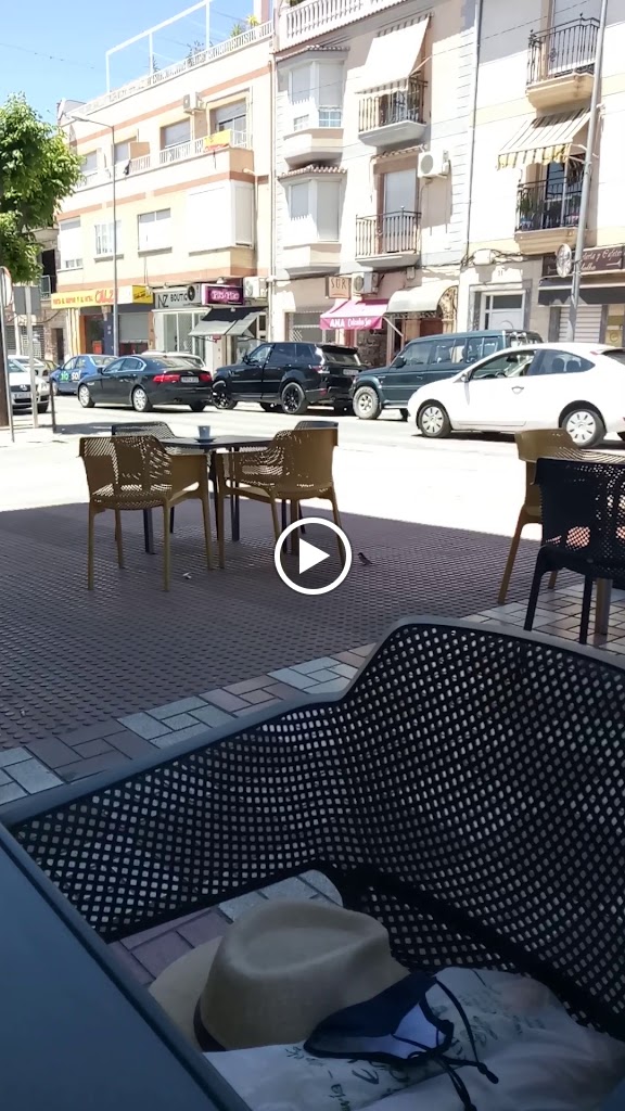 Cafeteria Alalba — Videos