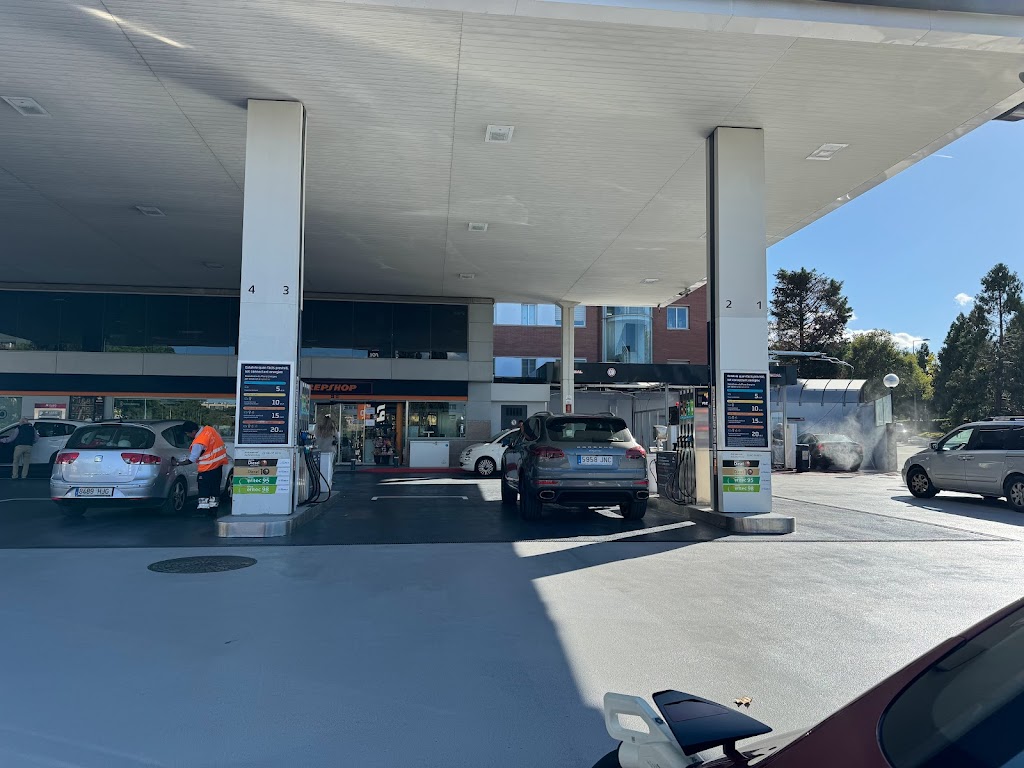 Estacio de Servei Repris, S.L.