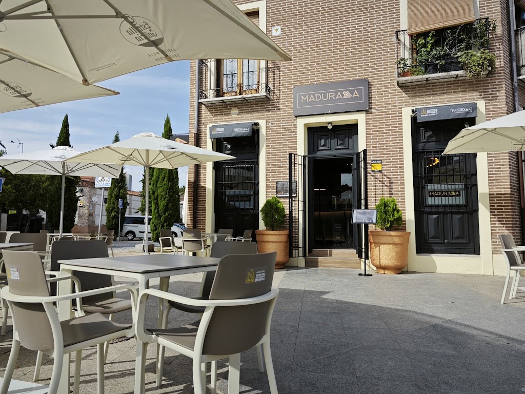 Carnes a la brasa Madurada. Restaurante y Cerveceria — Ambiente