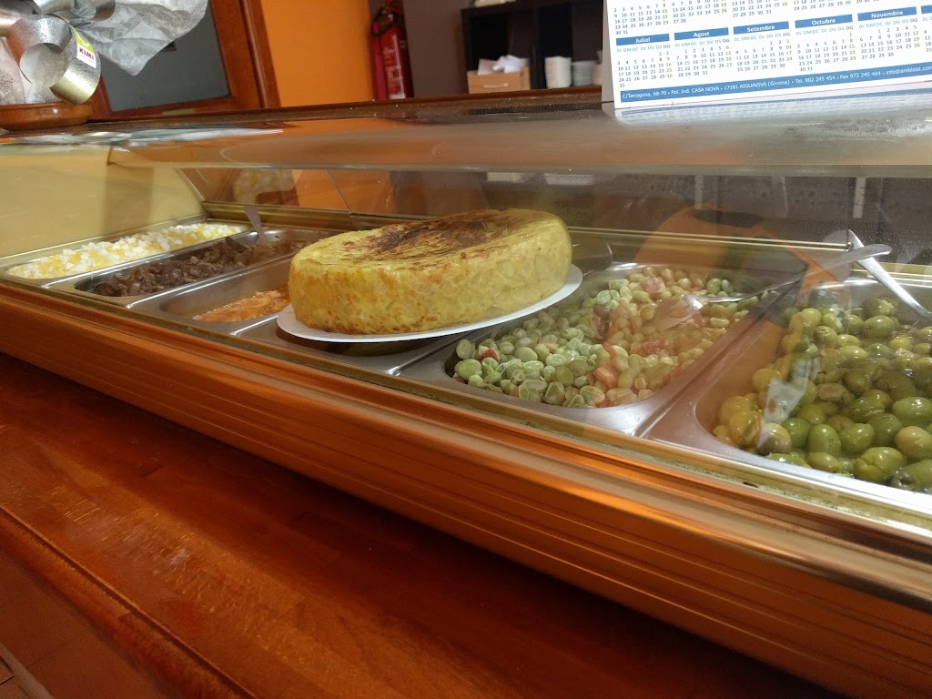 Cafeteria Carihuela — Comida y bebida