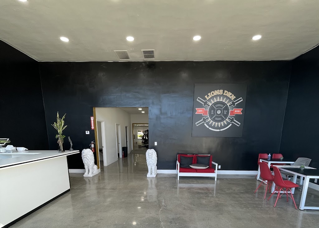  Lions Den