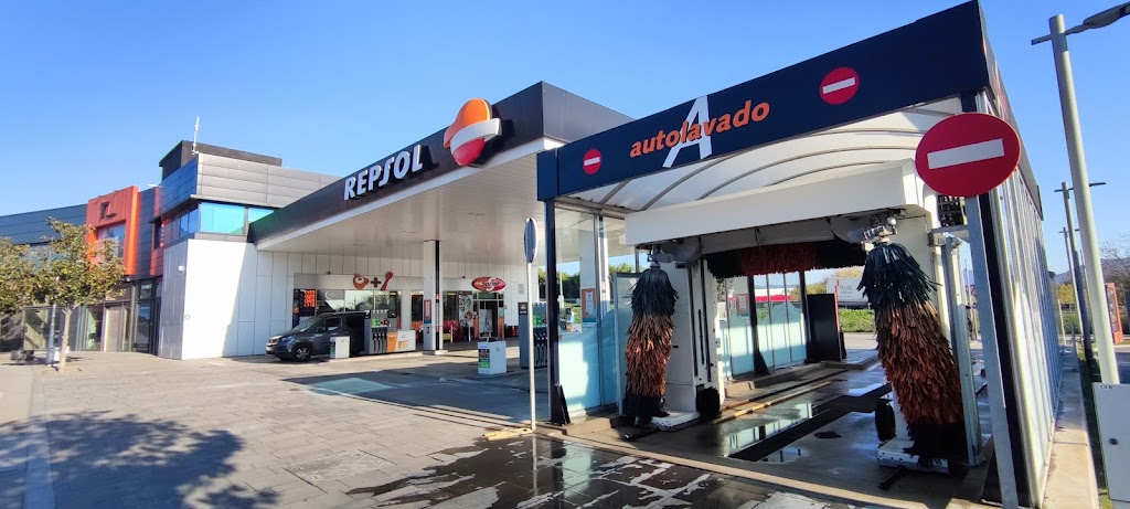 Estacion de Servicio Repsol — Exterior