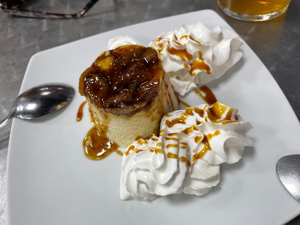 Bar Los Hermanitos — Flan