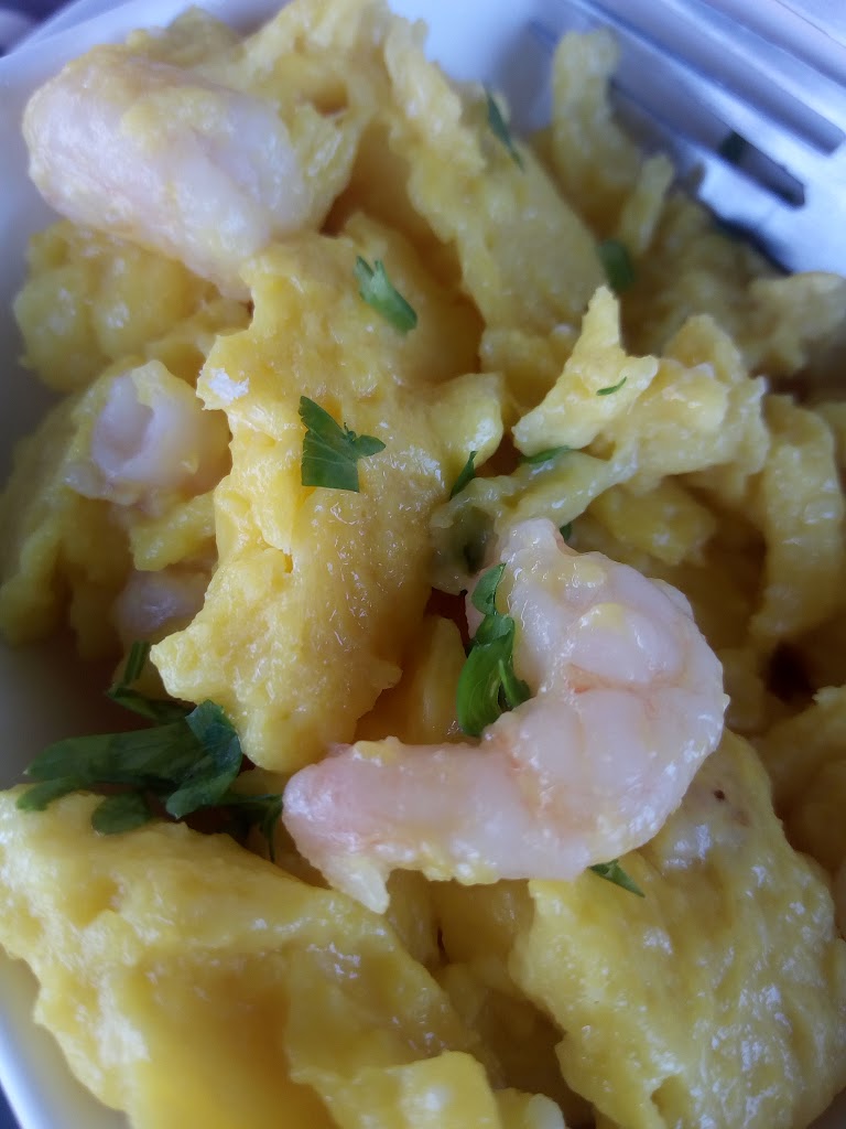 Bar O Escondidino — Comida y bebida