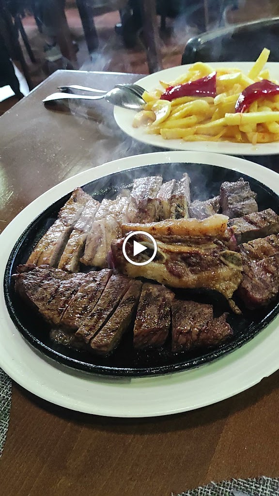 Asador O Carmelo — Videos