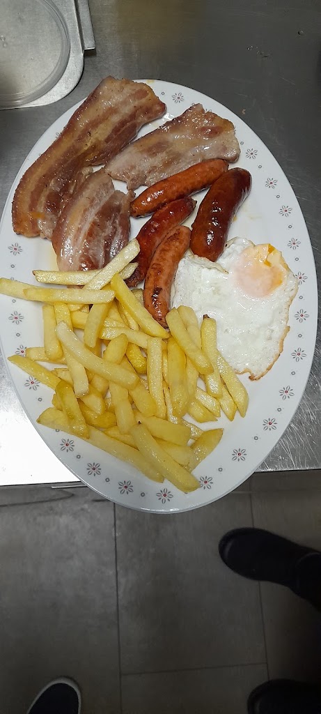 Bar Cafeteria Cris — Del propietario