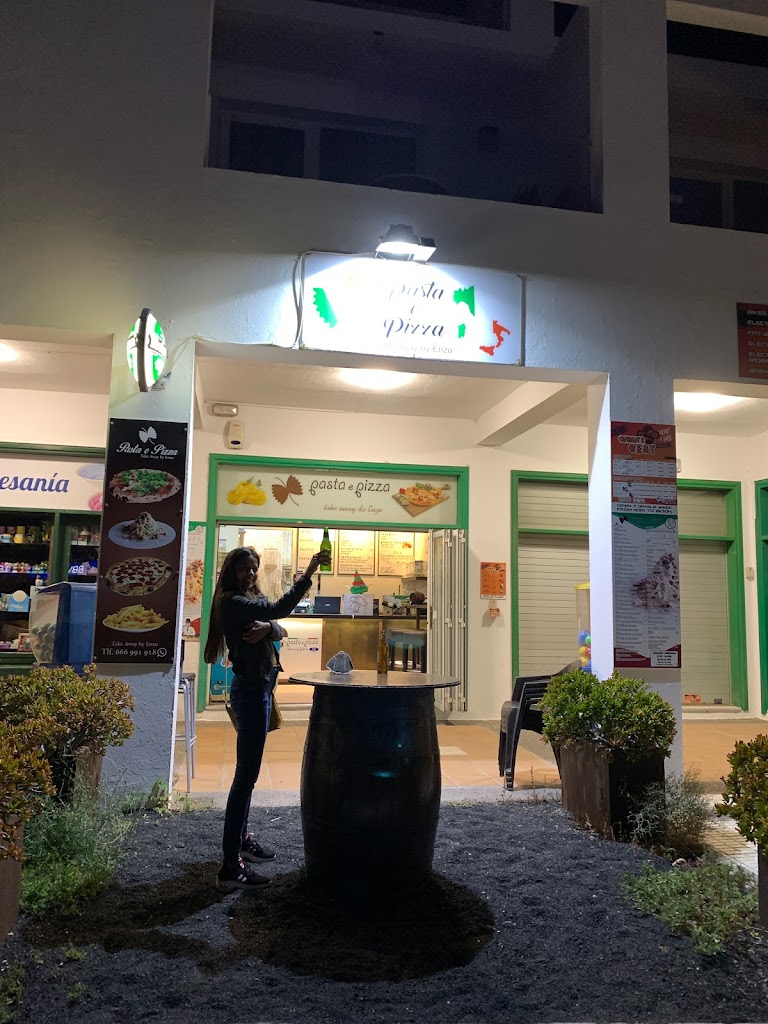 Pizza y pasta by Enzo costa teguise