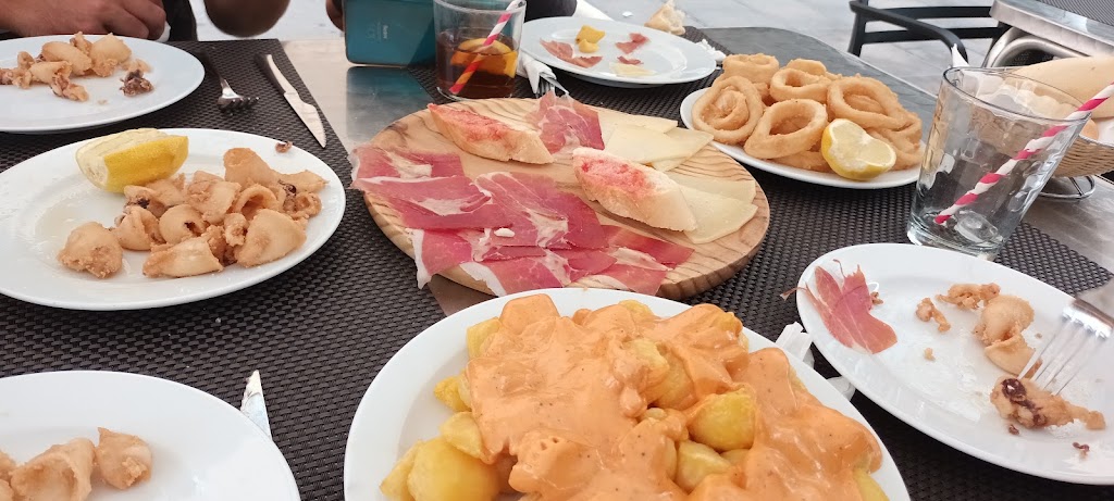 Restaurant Melvin — Comida y bebida