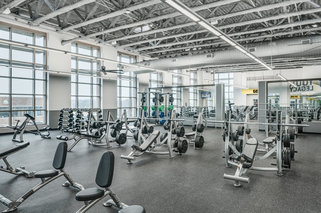  Gold's Gym - Riverdale Park
