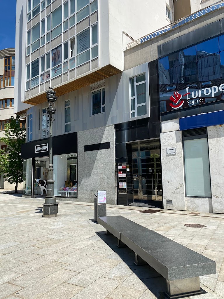 Laura Gomez Salon de unas