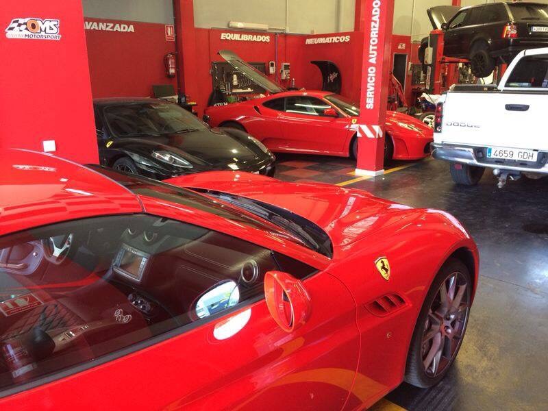 OSHAY MOTORSPORT - Centro del Automovil-