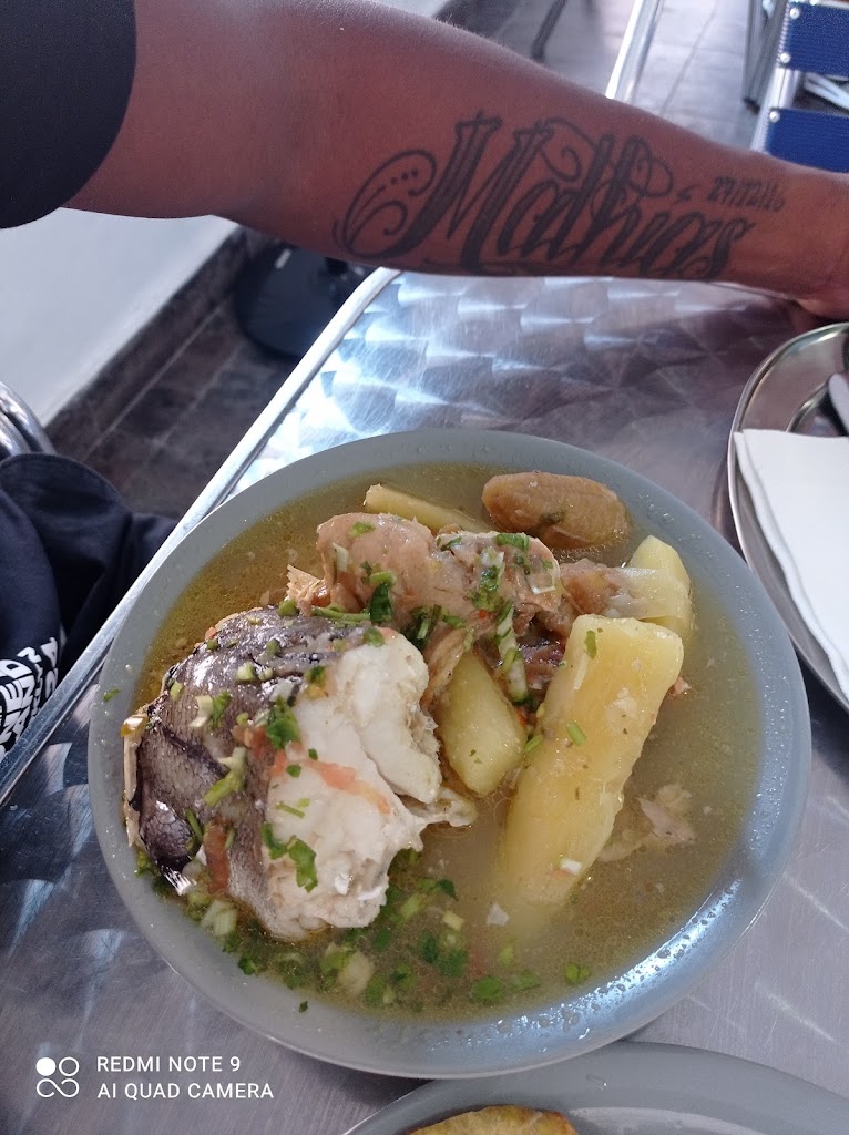 El Punto Del Sabor — Comida y bebida