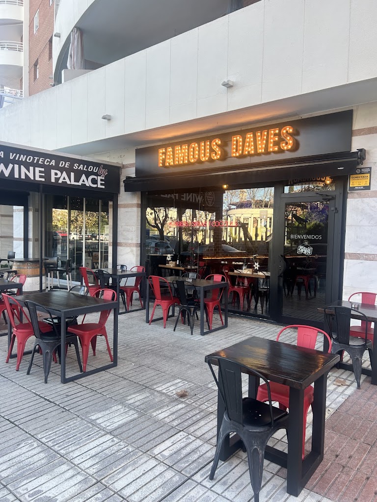Famous Daves — Todas