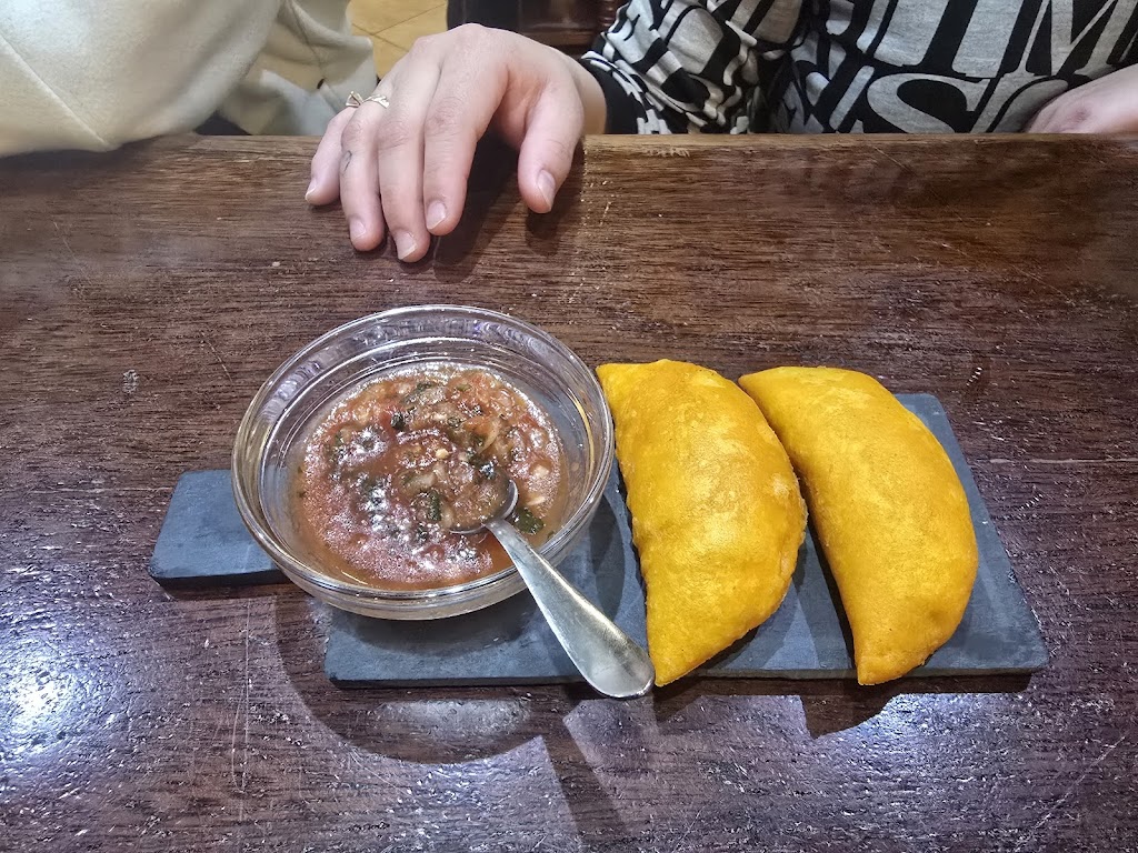 El Rincon De Mi Son Restaurante Ecuatoriano y Colombiano