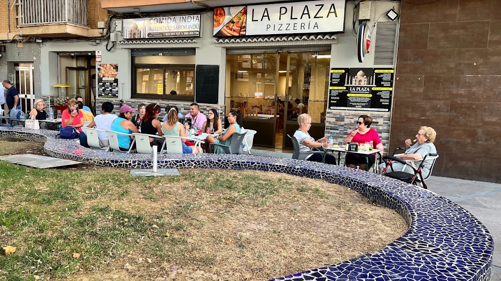 La plaza pizzeria manises