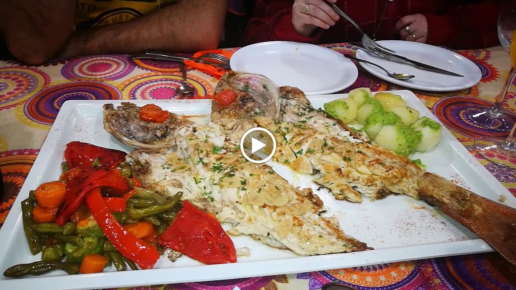 Restaurante La Rubia — Videos
