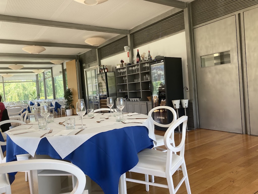 Restaurante Mendibile Jauregia — Ambiente