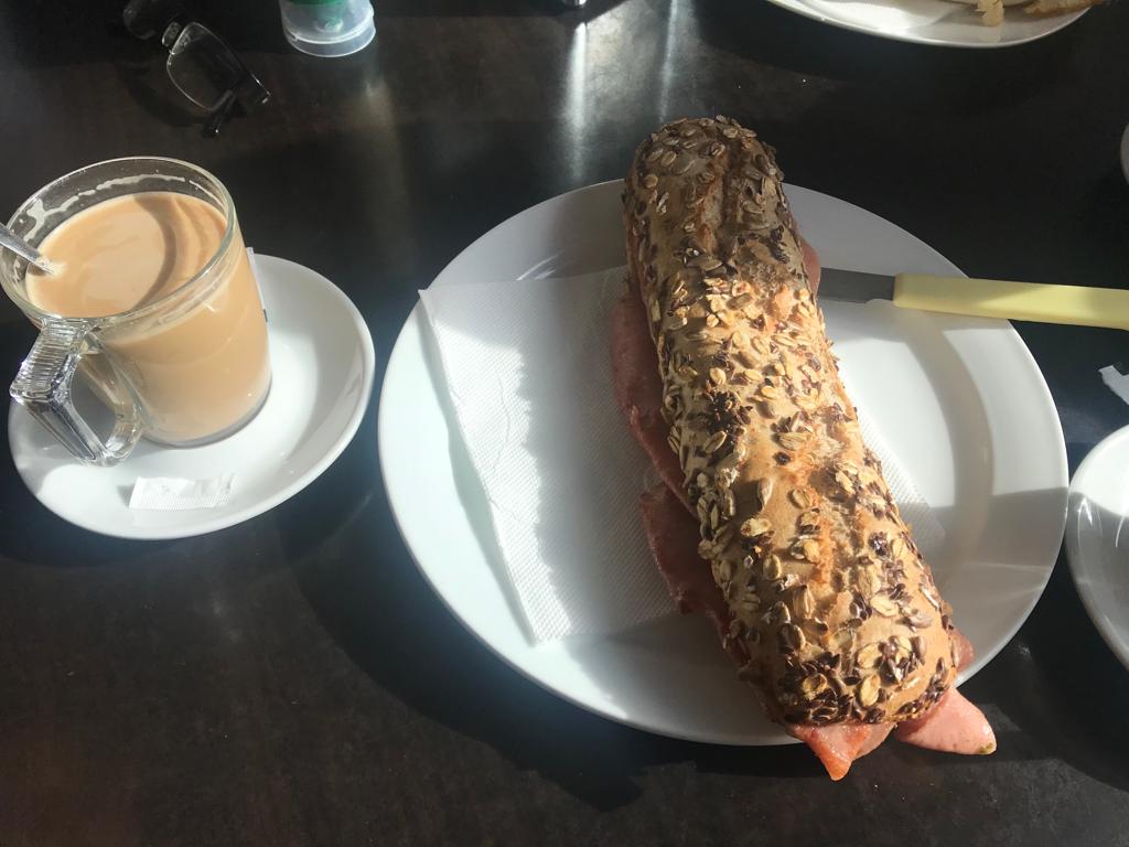 Cafeteria la nube — Comida y bebida