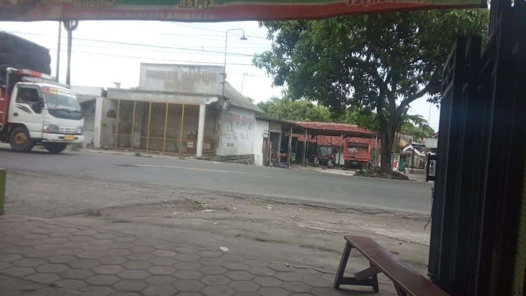 Bengkel mobil sumber makmur motor
