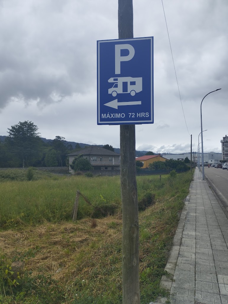 Area de autocaravanas O Porrino — Signo