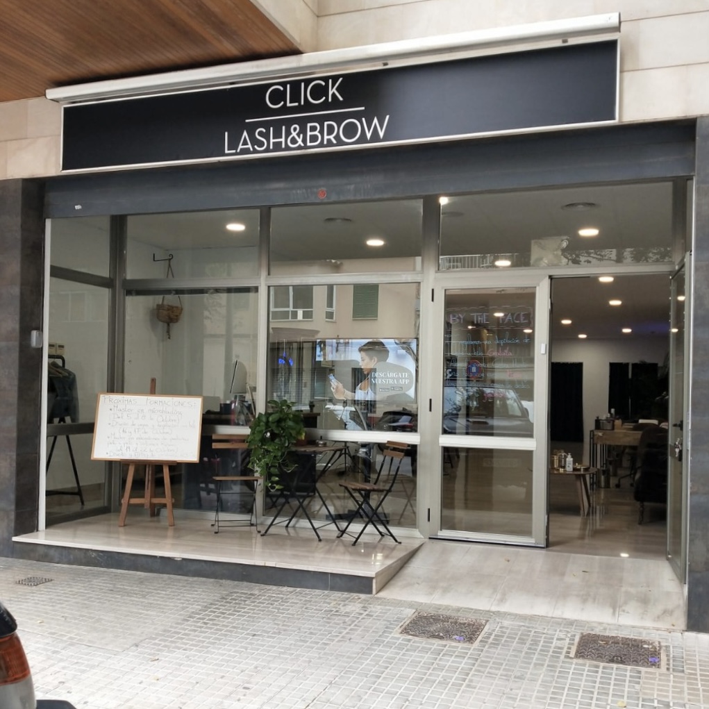 Click Lash&Brow - Extensiones de pestanas y diseno de cejas — Exterior