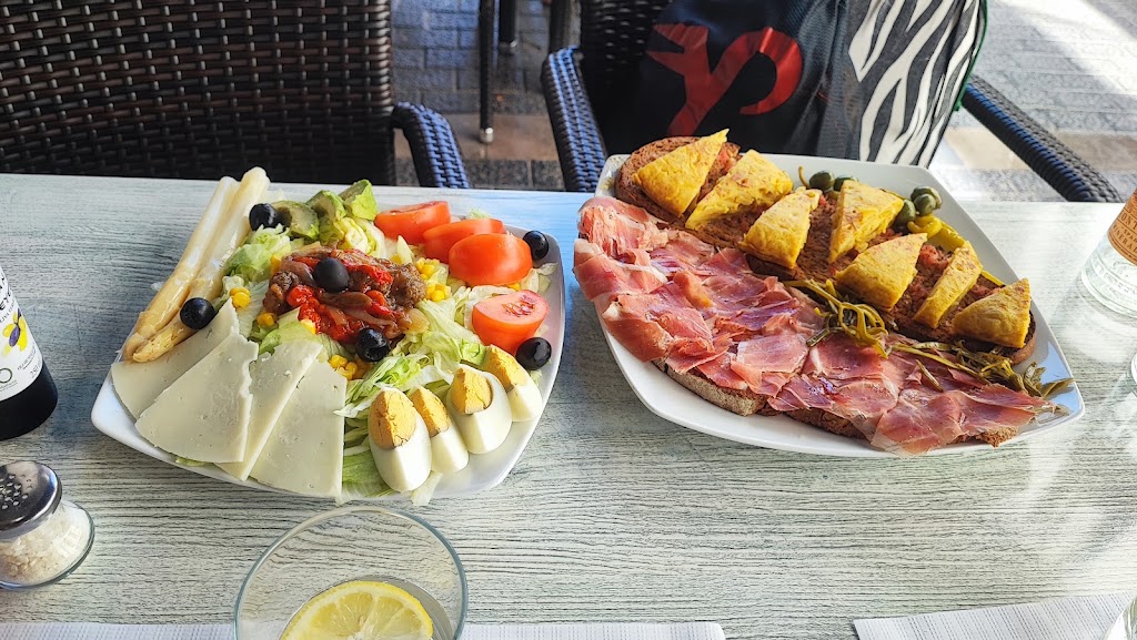 Pamboleria — Comida y bebida