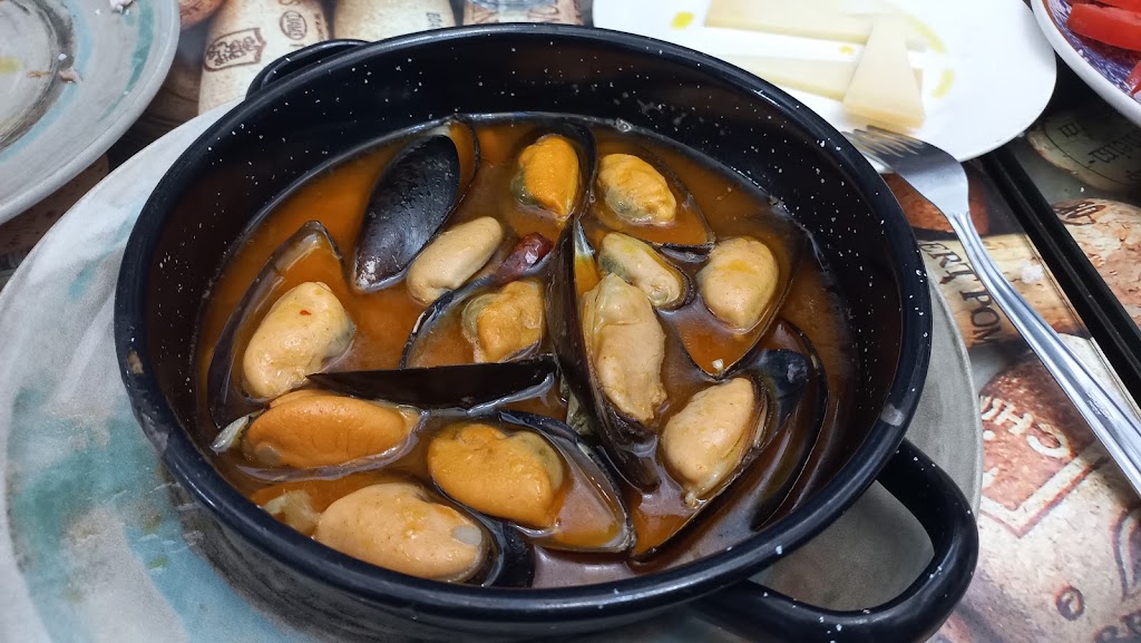 Bodega Jose Maria — Mytiloida