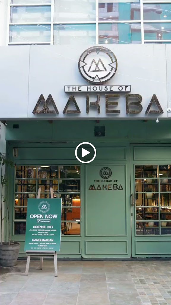 Makeba The Lounge Cafe (Anand)