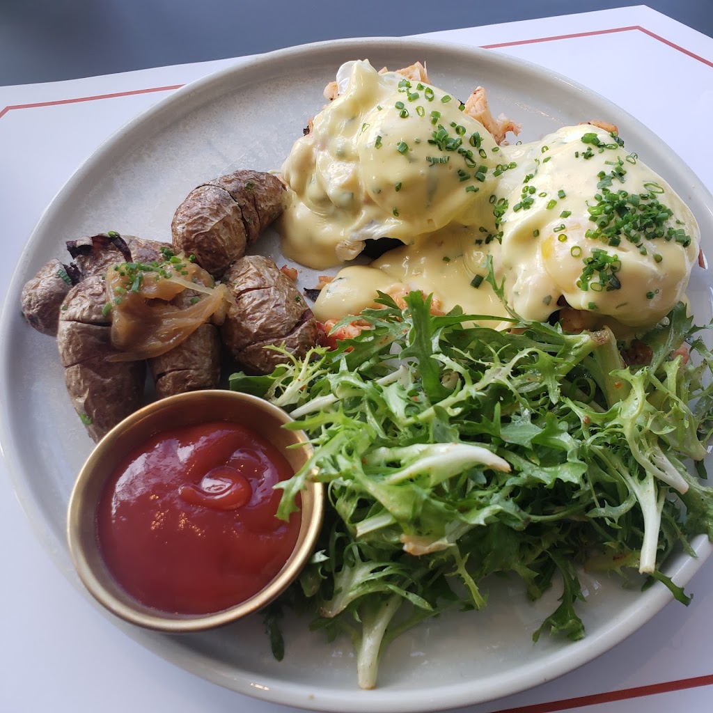 Eggs Benedict