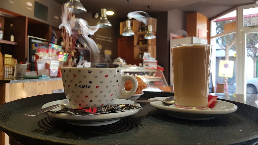 Cafeteria Miriam Rose — Cafe