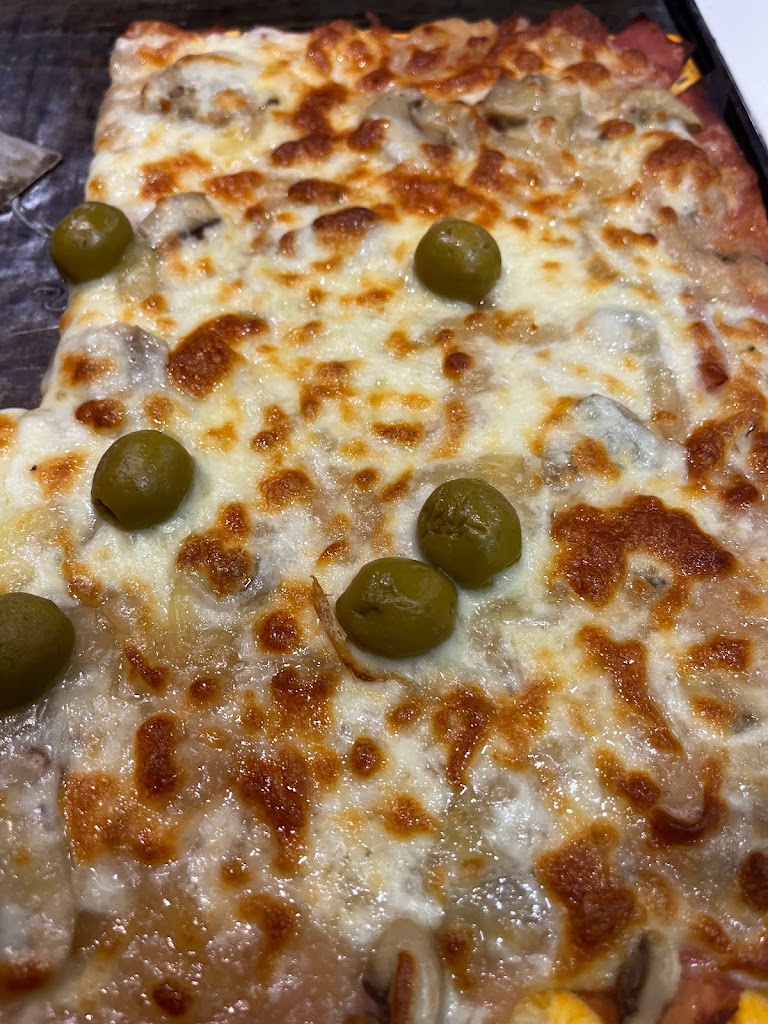 Croissanteria Estefania — Pizza