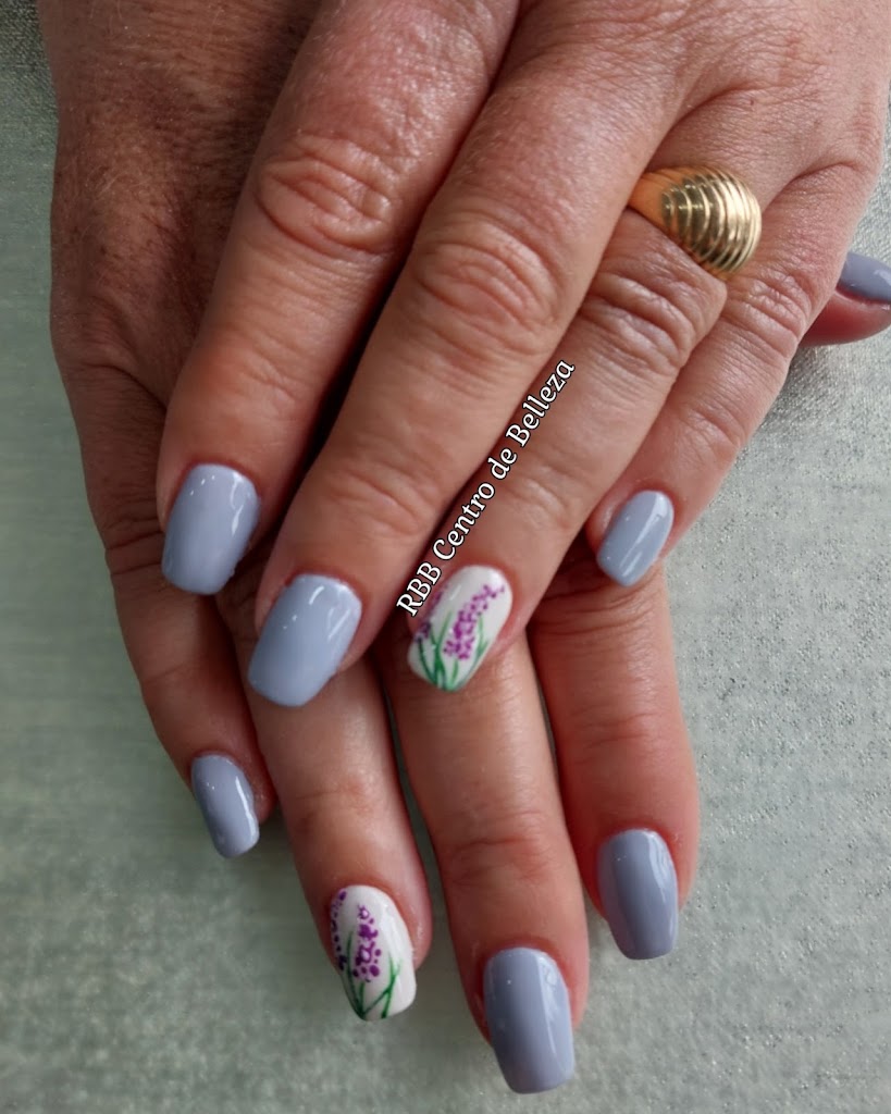 Rbb Centro de Belleza — Manicura