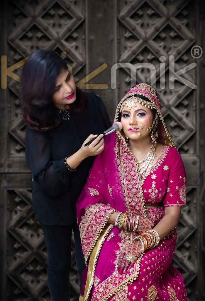 Kazmik Beauty Salon Hair Makeup Skin Beauty Parlour