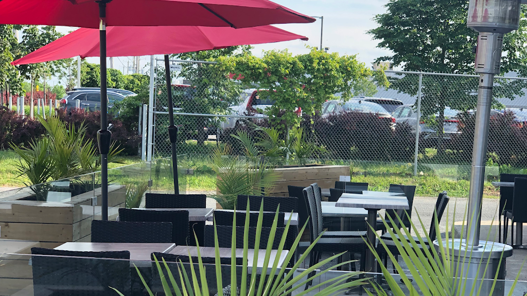 Restaurant Hoai Huong Brossard in Brossard