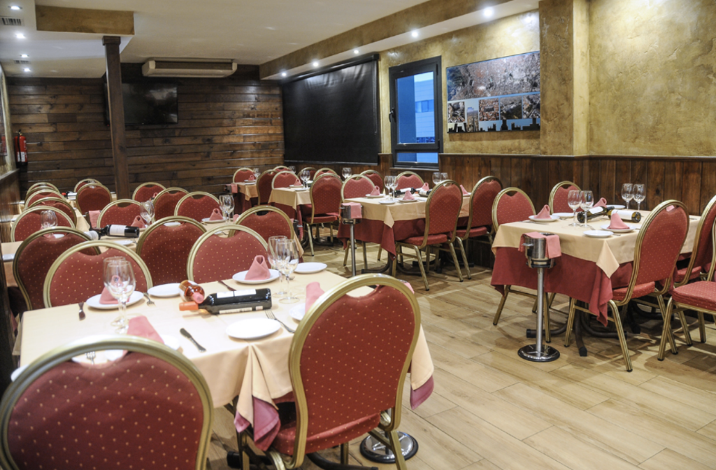 Cafeteria Restaurante El Risveglio — Ambiente