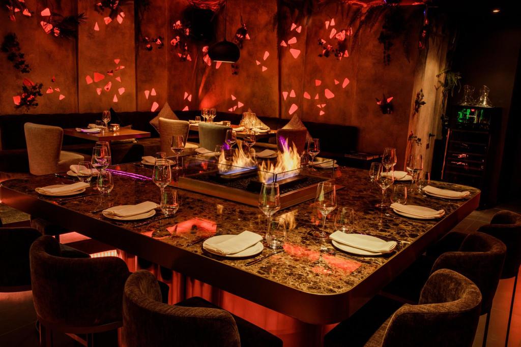Restaurante Vudu Marbella — Ambiente
