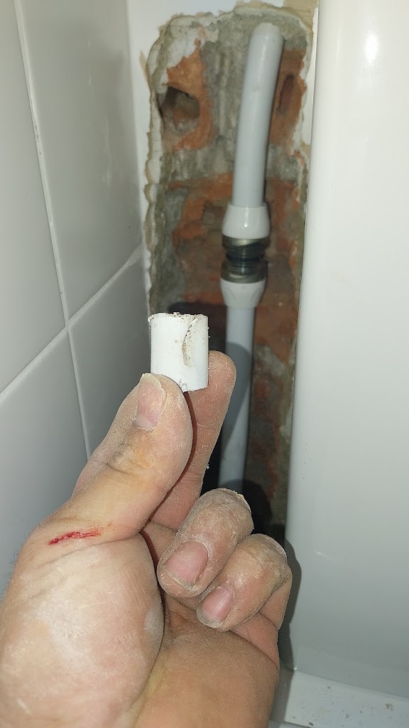 Fontanero Barcelona urgente | FONTELECTROURGENTE.COM — Cuarto de bano