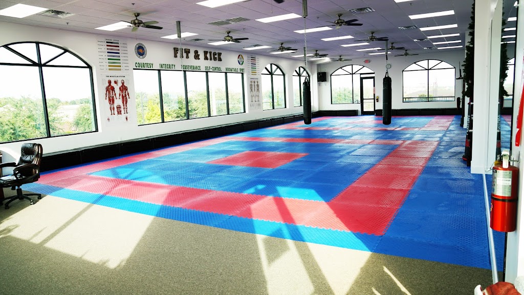  Fit & Kick - ITF Taekwondo & KickBoxing