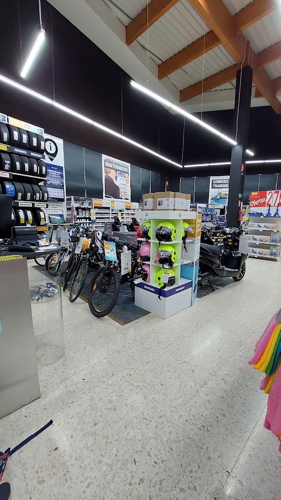 Norauto Malaga Mijas Costa — Interior